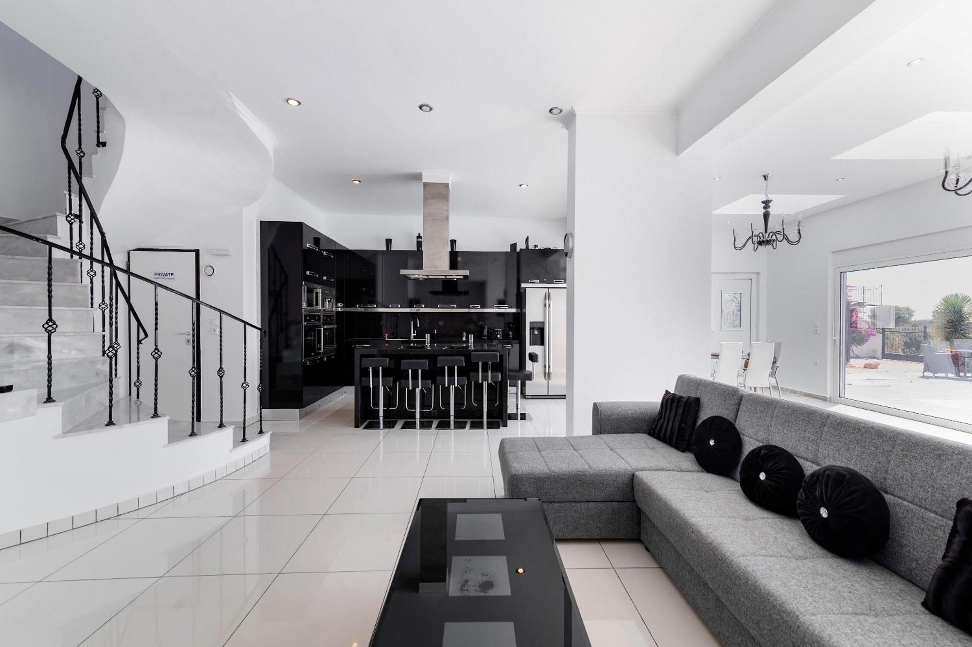 Diamond Villa